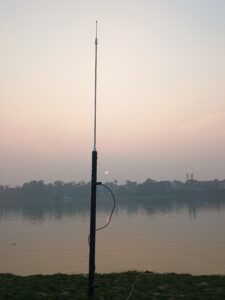 RADIENT HF-3 Multi-Band Antenna - Image 3