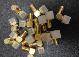 SMA F R/A PCB MOUNT - Image 2