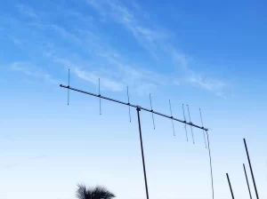 RADIOHUB 8 Element VHF Yagi Antenna – Model: RH-VHF8