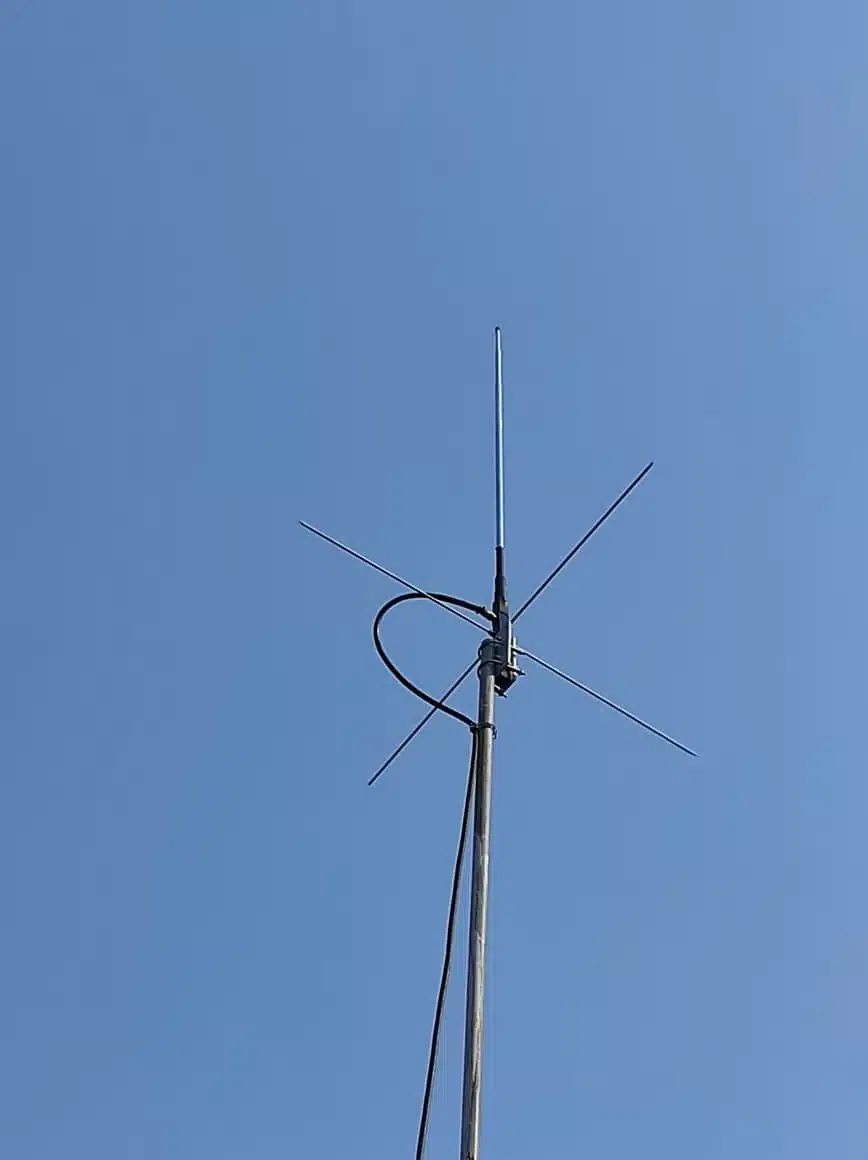 VHF GP Base Antenna 5/8 - Image 3