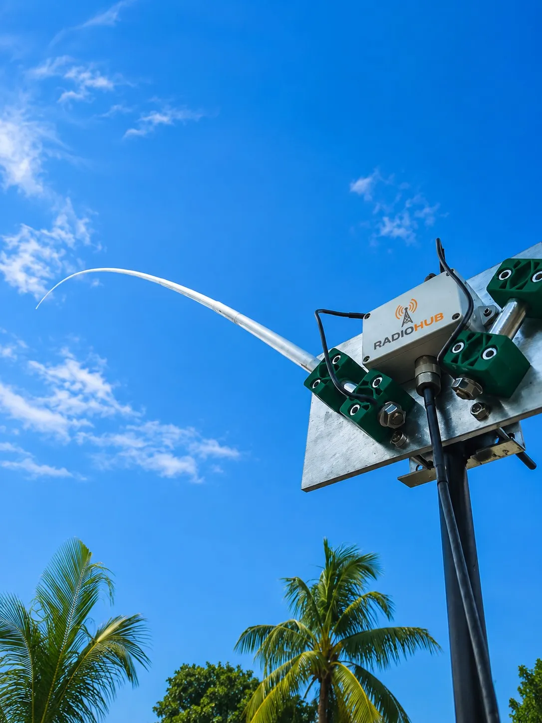 RADIOHUB RH-MB6 Portable Multiband HF Horn Antenna | 20M-17M-15M-12M-10M-6M | 250W | Telescopic Whip | Field Operation Antenna - Image 2